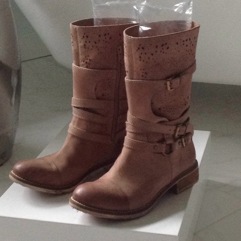 Sundance Catalog PalantineBoots Euro sz 38 US 8